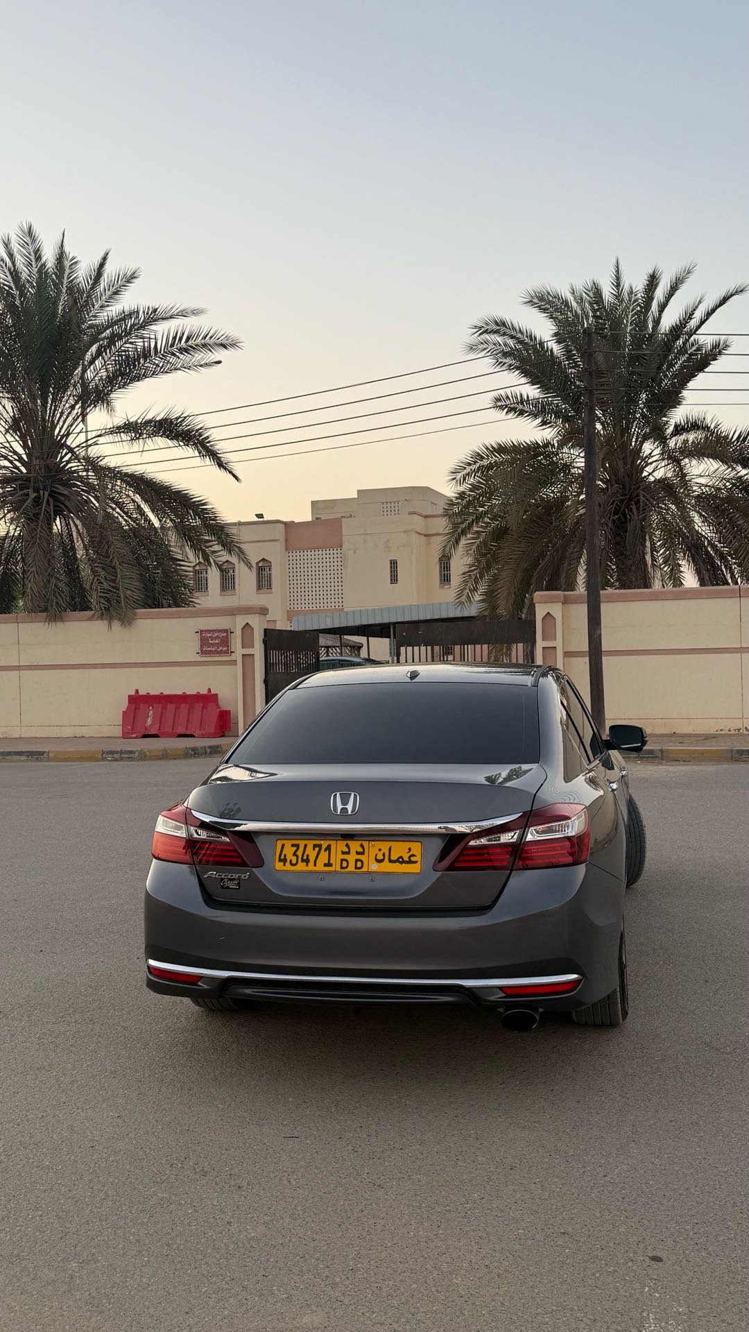 Car Image 2017 HONDA ACCORD EXL