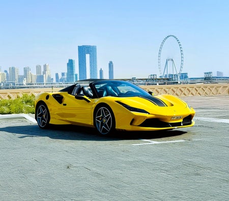فيراري F8 2021