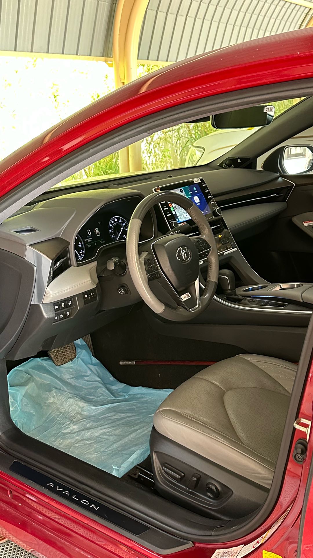 Car Image 2019 TOYOTA AVALON LIMITED