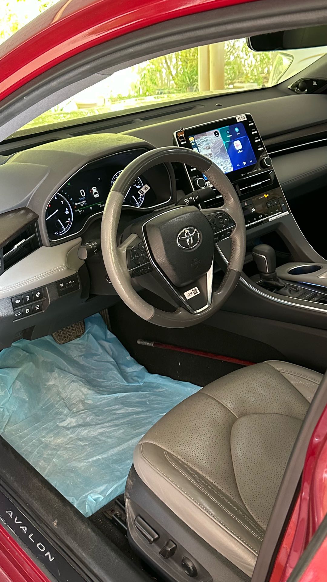 Car Image 2019 TOYOTA AVALON LIMITED