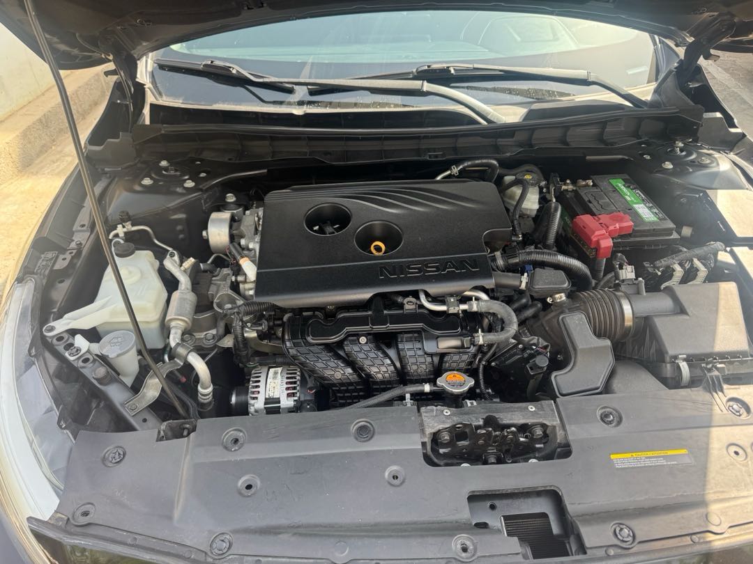Car Image 2019 NISSAN ALTIMA SL