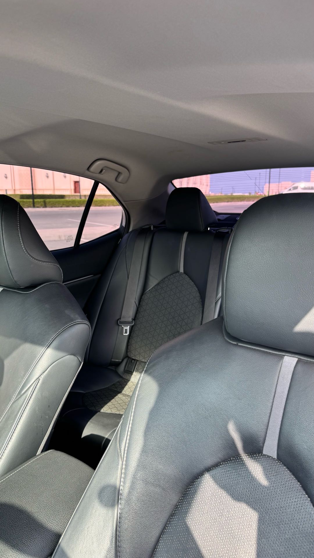 Car Image 2019 TOYOTA CAMRY XSE