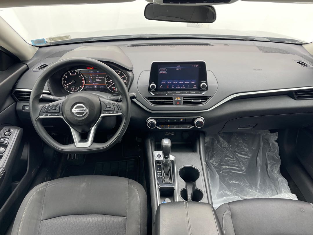 Car Image 2020 NISSAN ALTIMA S