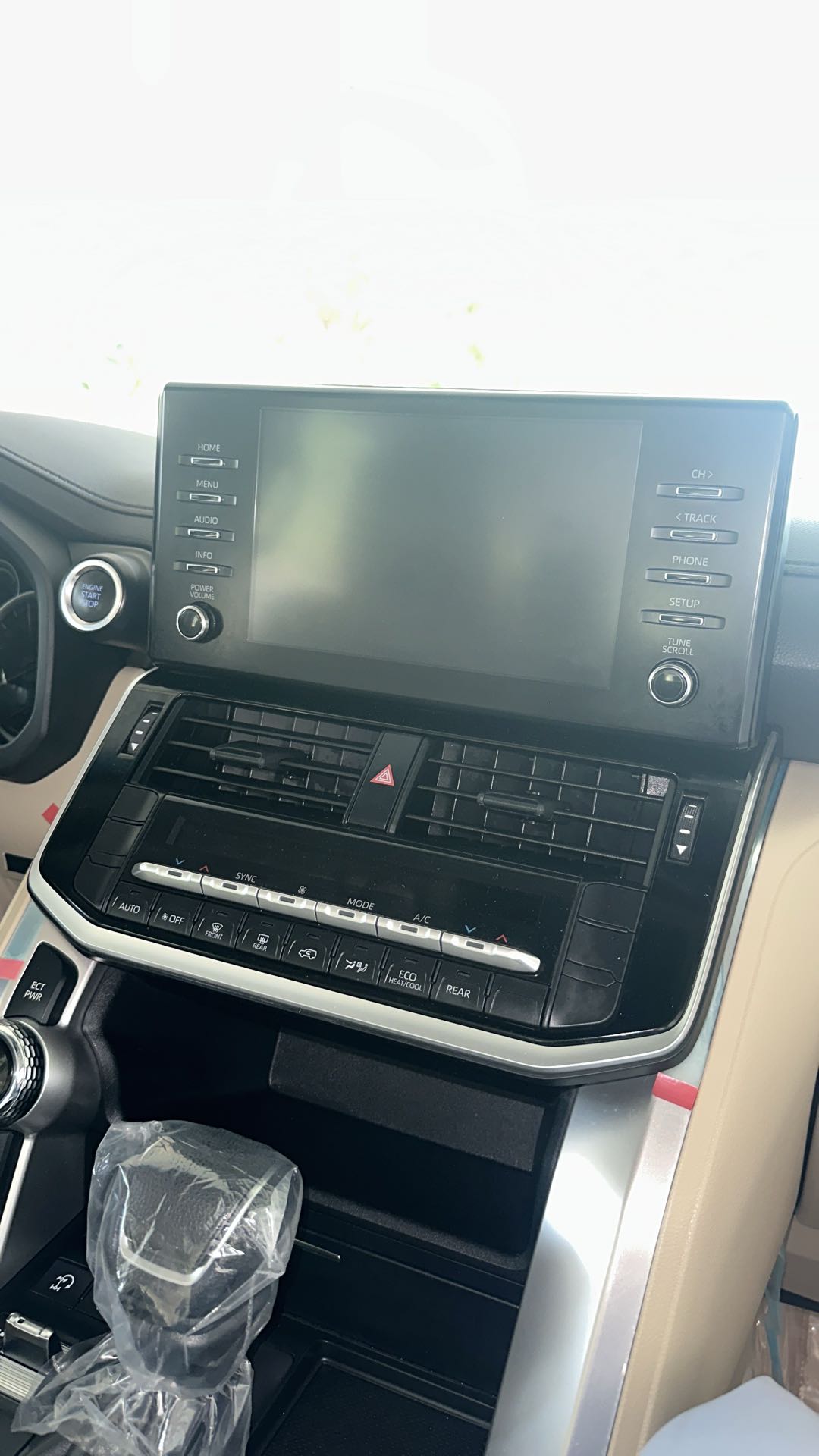 Car Image 2023 TOYOTA LAND CRUISER GX.R