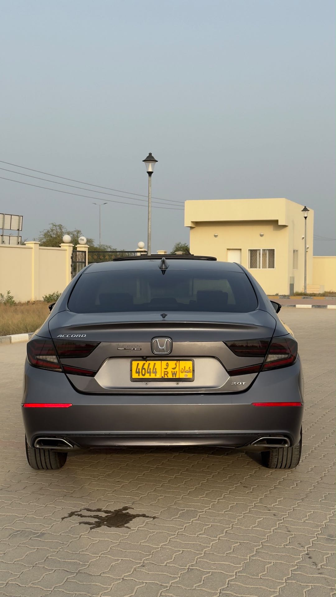 Car Image 2018 HONDA ACCORD TOURING