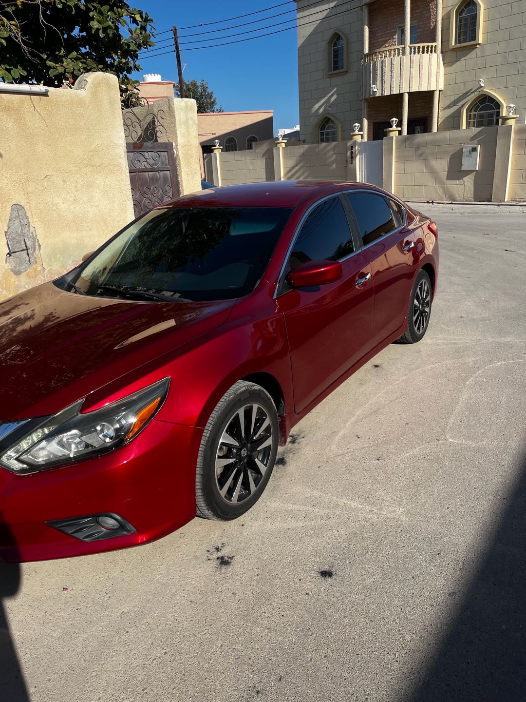 Car Image 2016 NISSAN ALTIMA SR