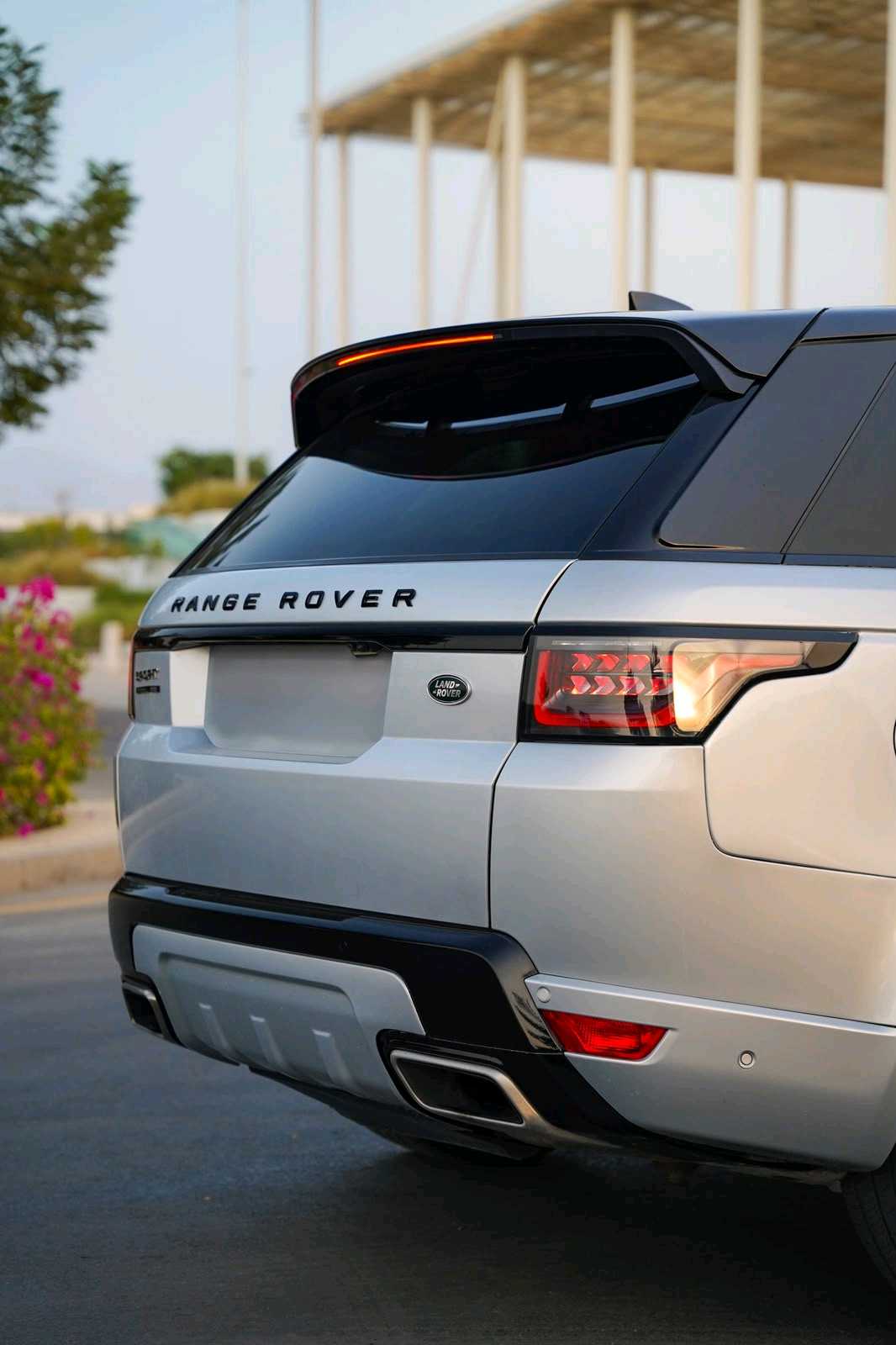 LAND ROVER SPORT 2022