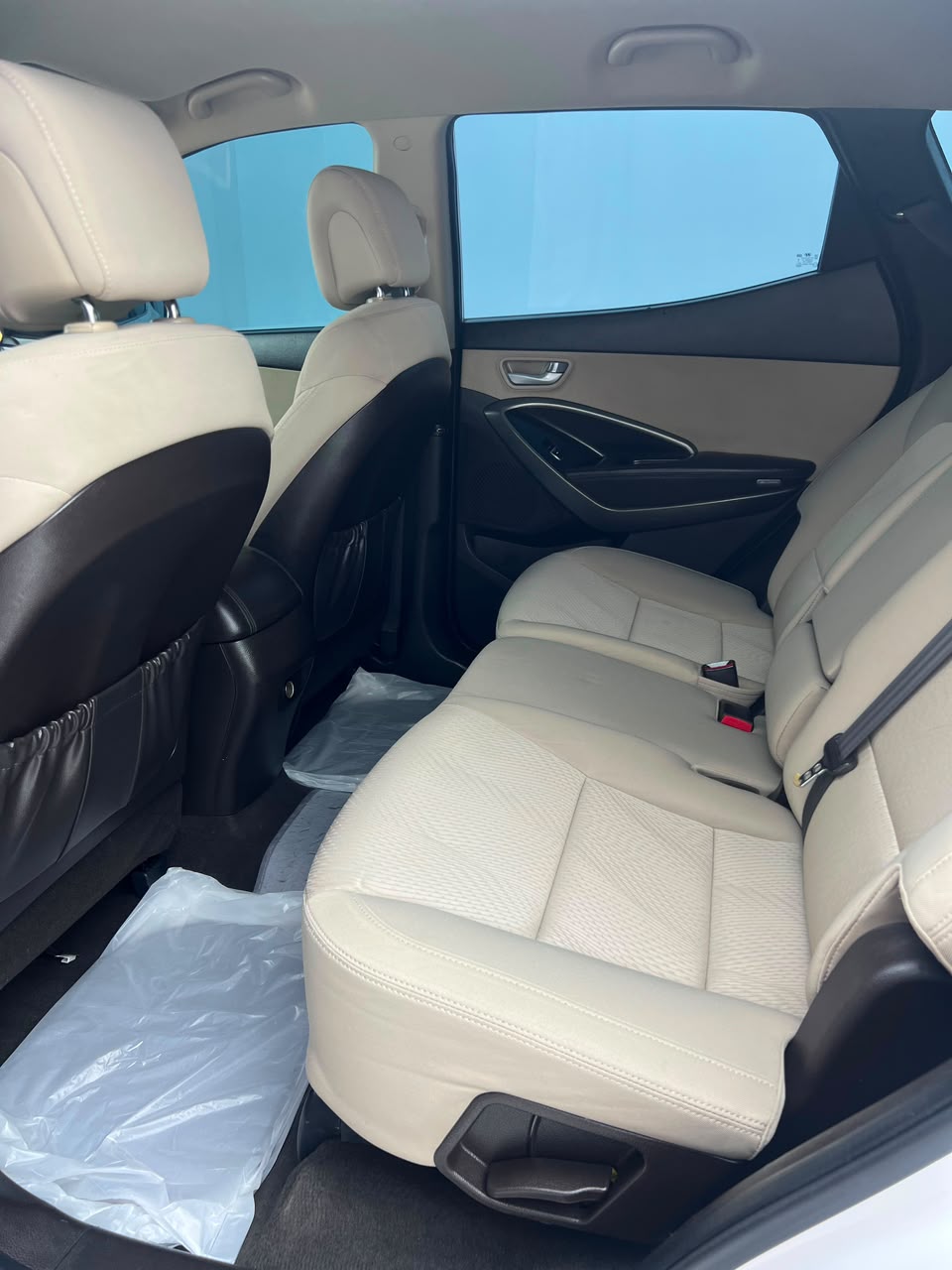 Car Image 2015 HYUNDAI SANTA FE 