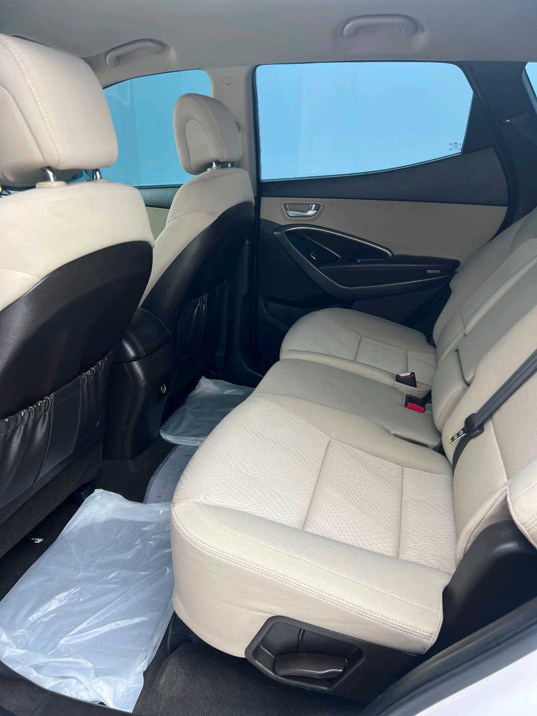 Car Image 2015 HYUNDAI SANTA FE 