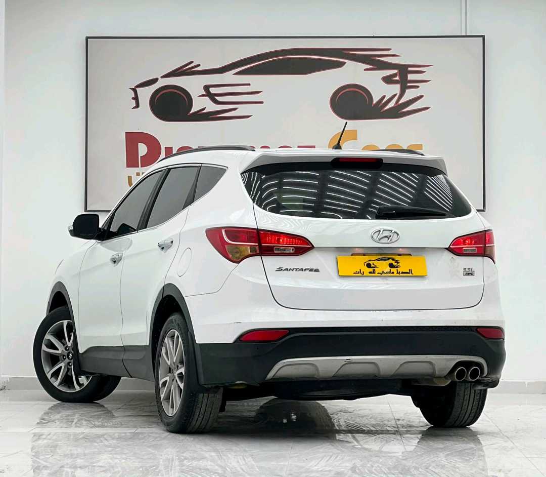 Car Image 2015 HYUNDAI SANTA FE 