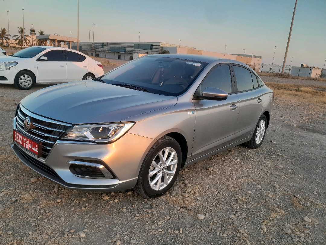 أم جي 5 2025