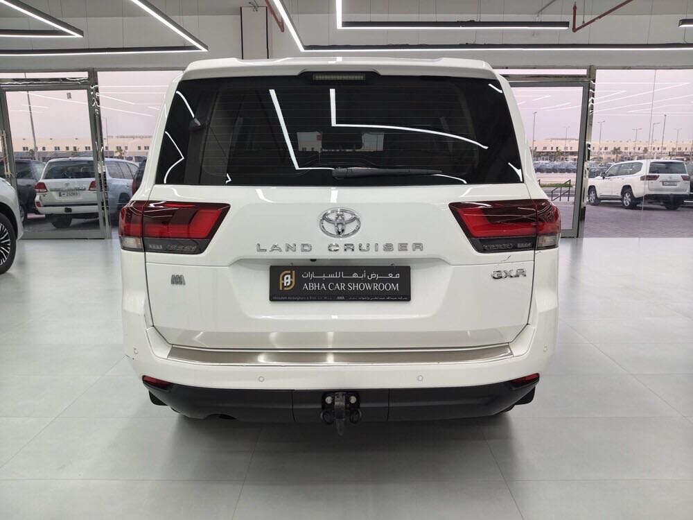 Car Image 2022 TOYOTA LAND CRUISER GX.R