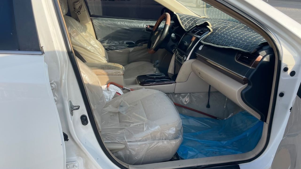 Car Image 2013 TOYOTA CAMRY GL