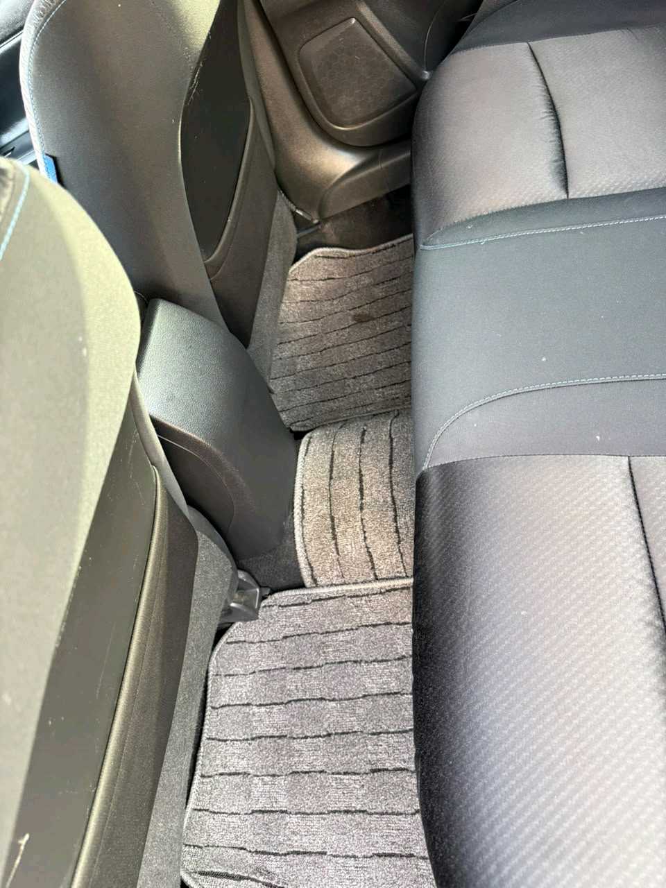 Car Image 2017 NISSAN ALTIMA SR