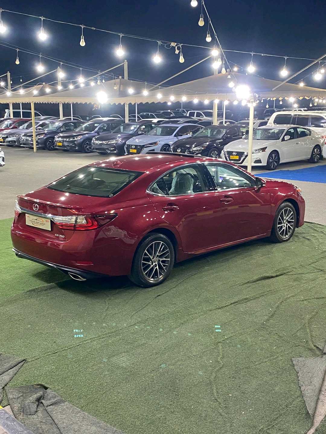 Car Image 2017 LEXUS ES 