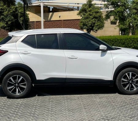 NISSAN KICKS 2022