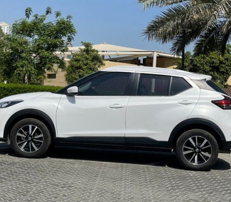 NISSAN KICKS 2022