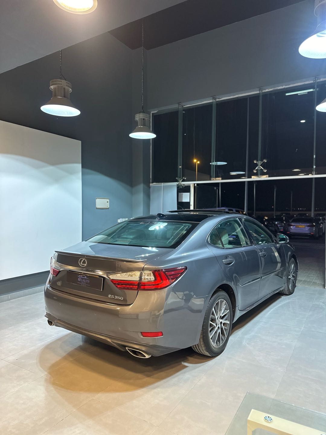 Car Image 2018 LEXUS ES 350