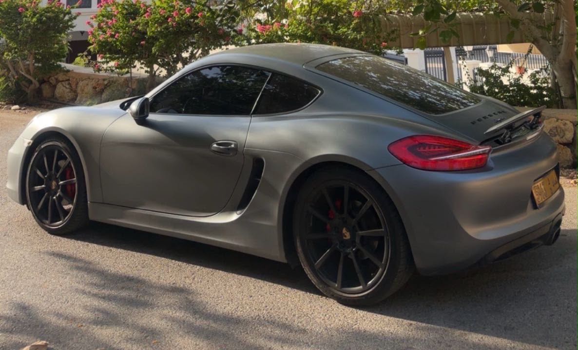 PORSCHE 918 SPYDER 2020
