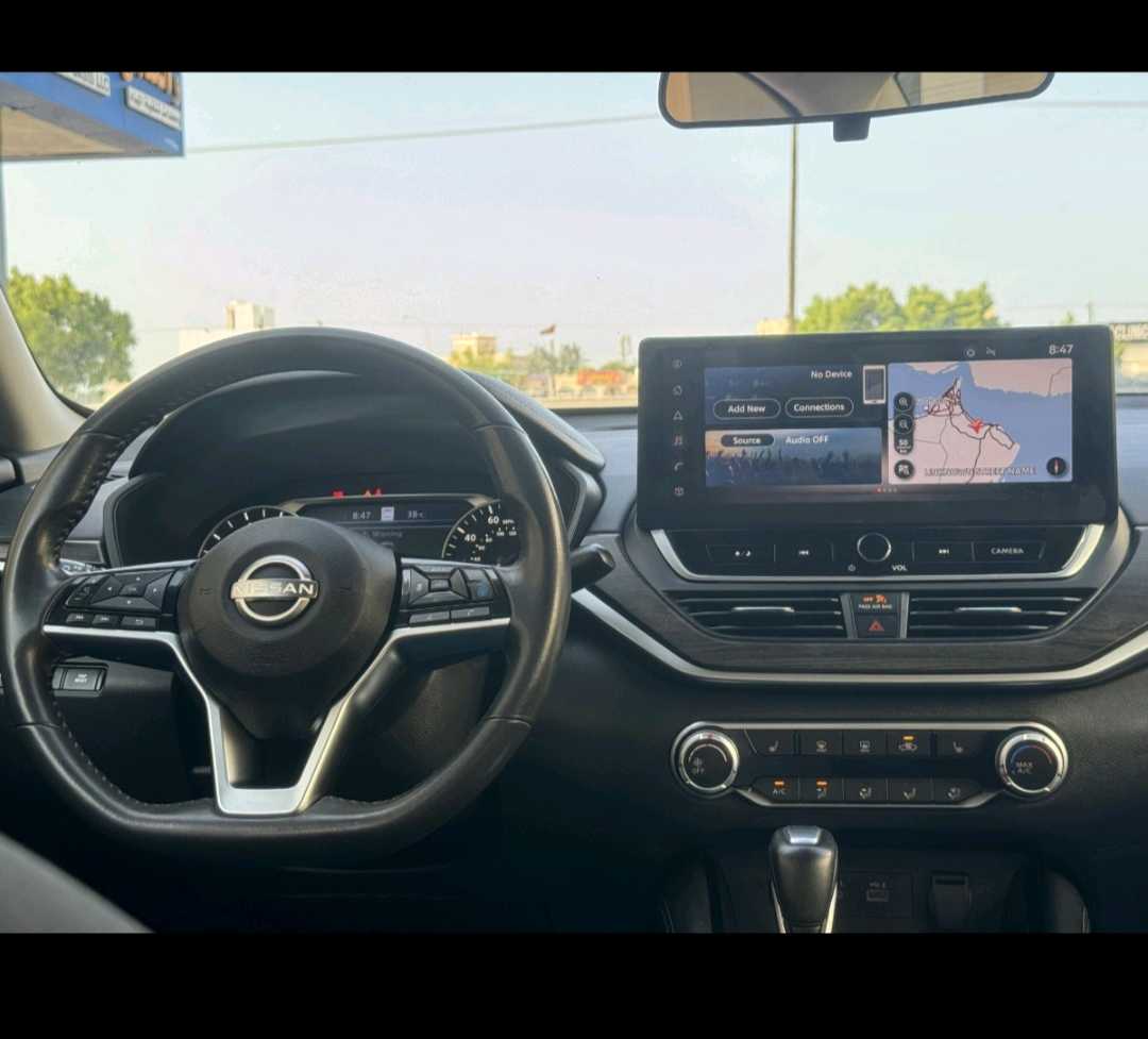 Car Image 2023 NISSAN ALTIMA SV