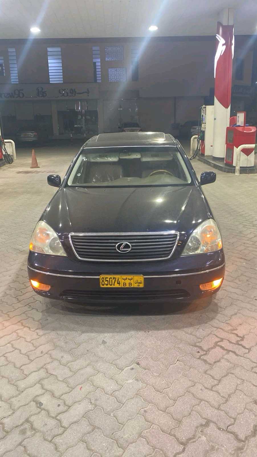 Car Image 2002 LEXUS LS 430