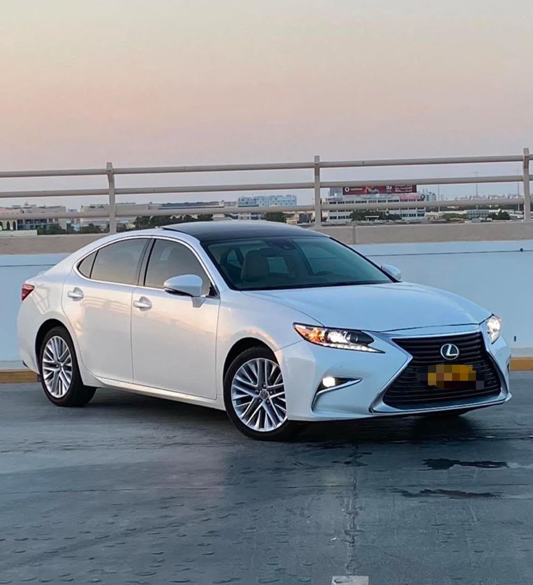 Car Image 2016 LEXUS ES 350