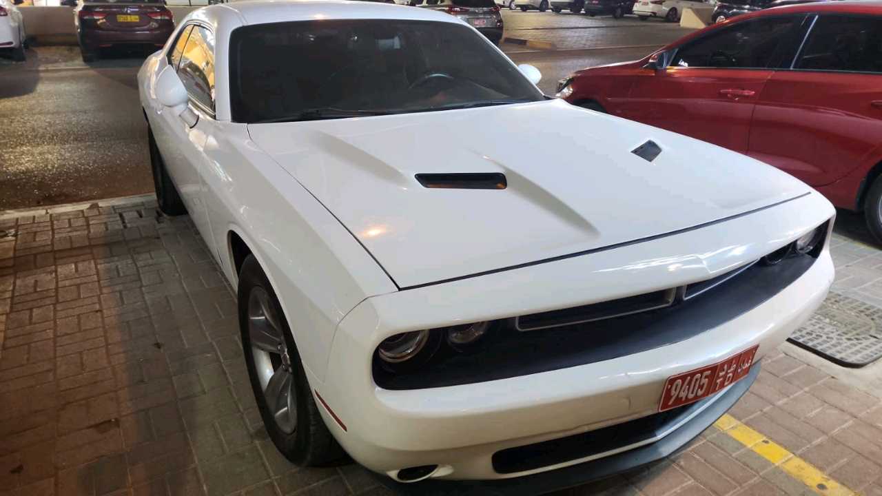 دودج تشارجر 2021