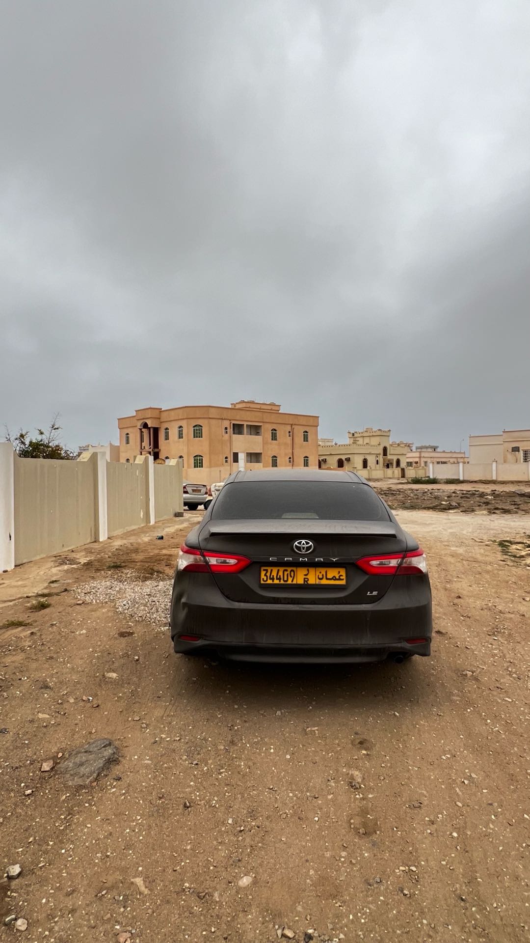 Car Image 2018 TOYOTA CAMRY LE