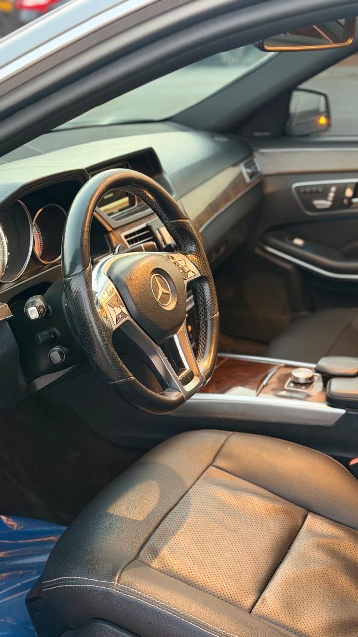 Car Image 2015 MERCEDES E Class 350
