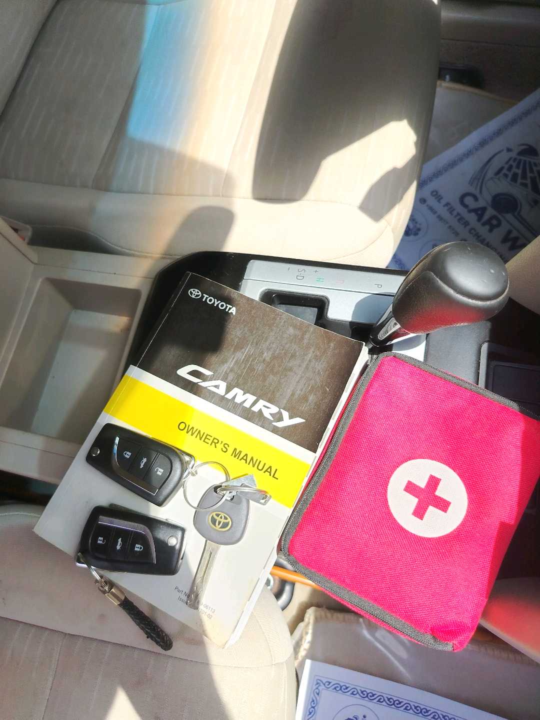Car Image 2017 TOYOTA CAMRY SE