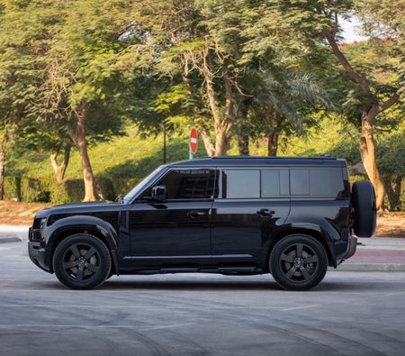 LAND ROVER DEFENDER 2025