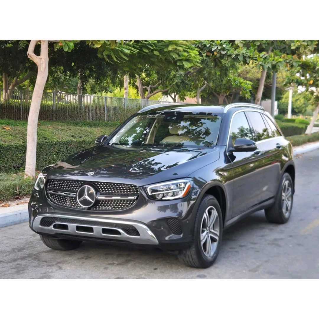 Car Image 2022 MERCEDES GLC CLASS 