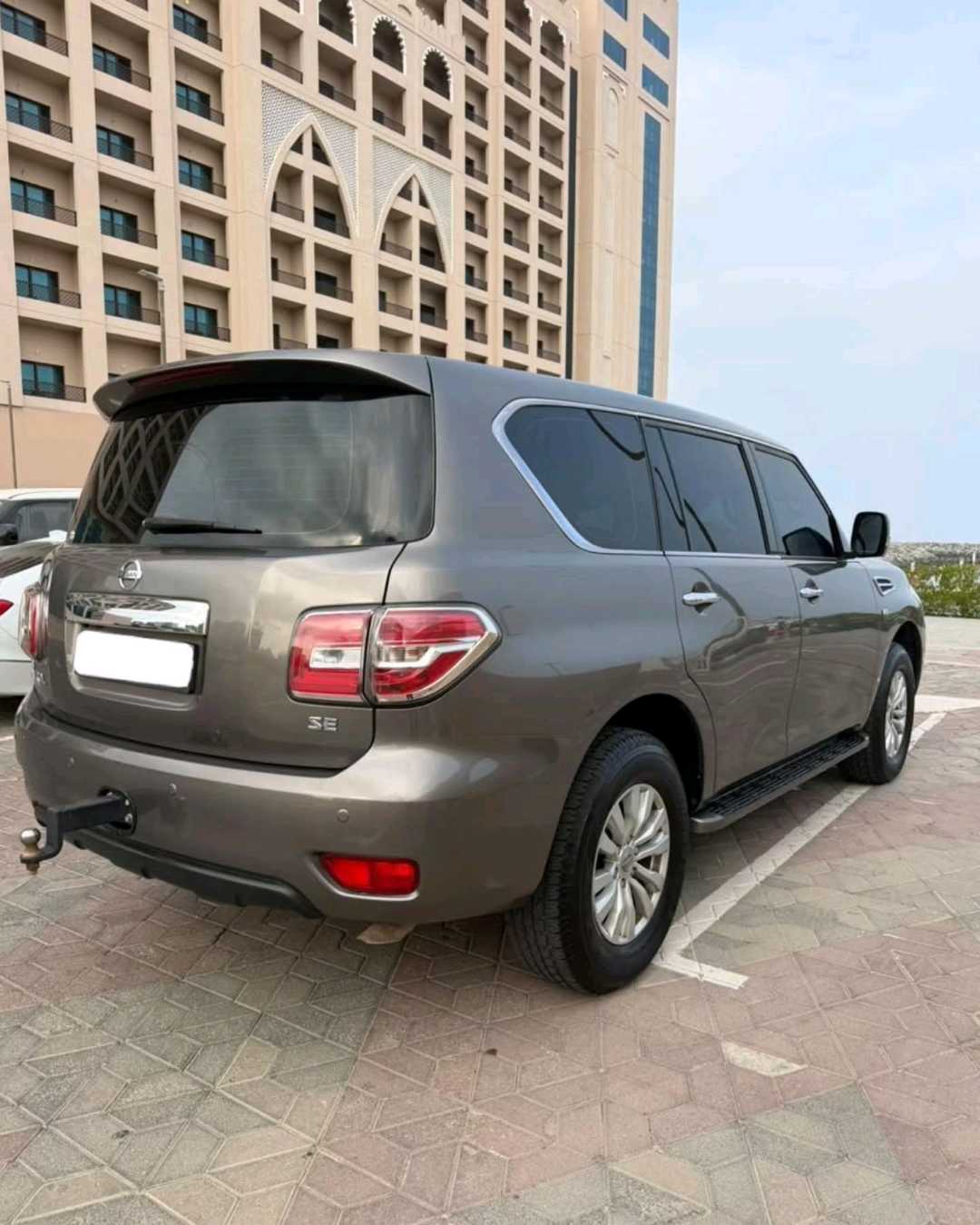 Car Image 2014 NISSAN PATROL SE