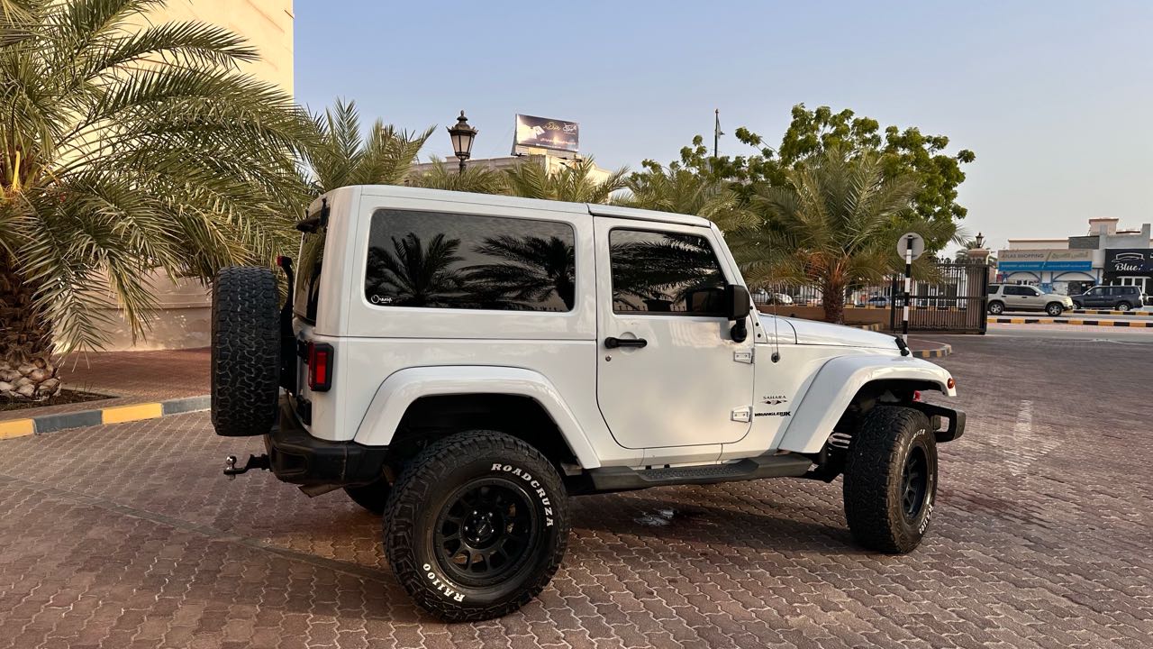Car Image 2018 JEEP WRANGLER Sport