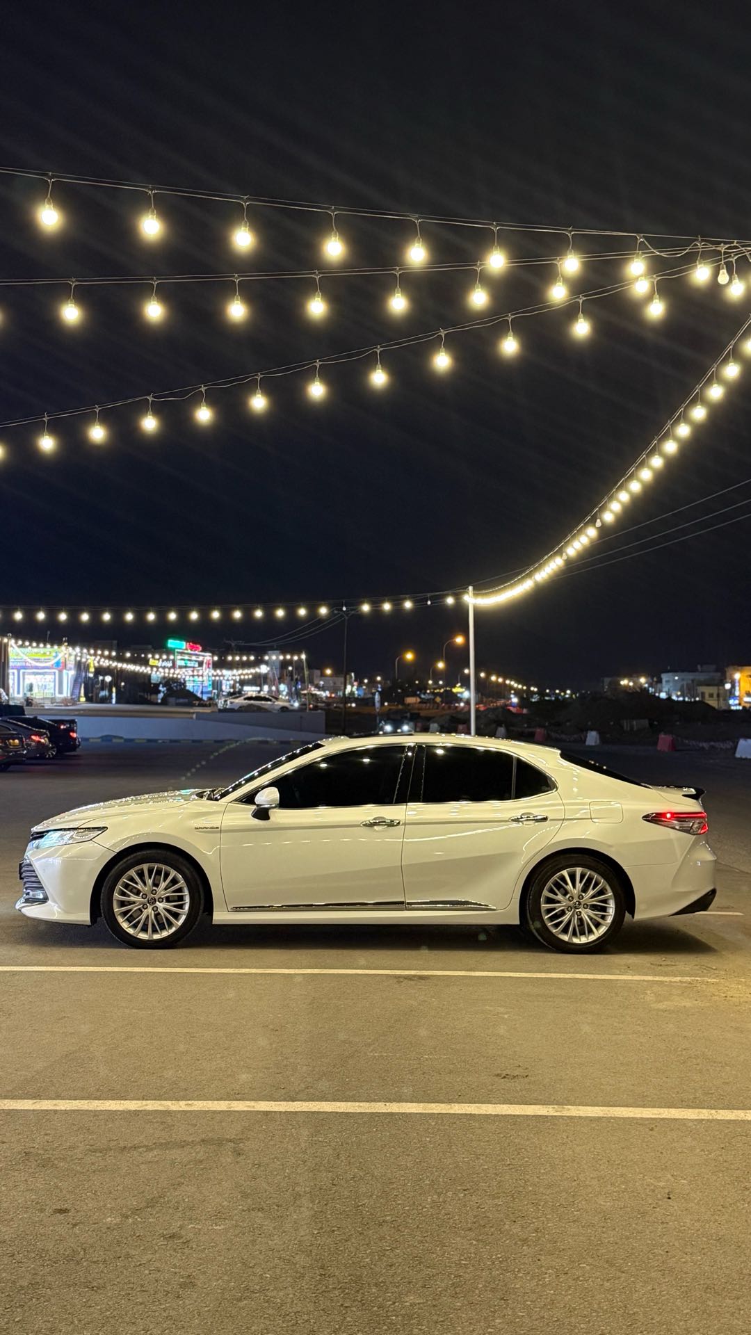 Car Image 2019 TOYOTA CAMRY Grande