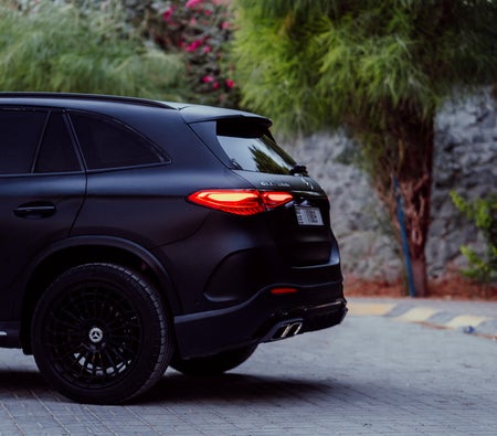 MERCEDES GLC CLASS 2023