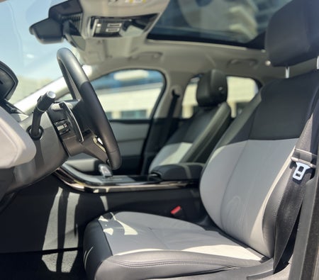 LAND ROVER VELAR 2024