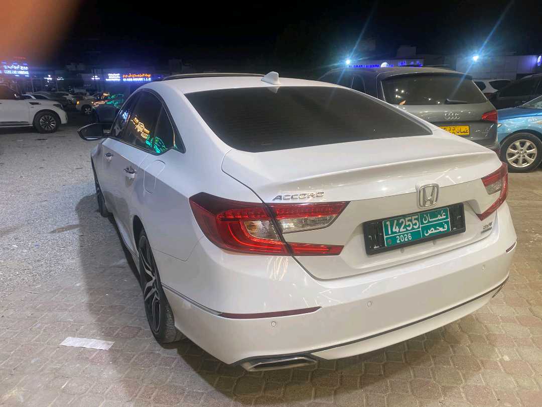 Car Image 2021 HONDA ACCORD TOURING