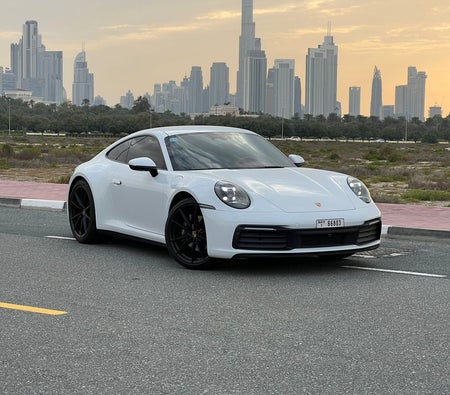 PORSCHE 911 2021