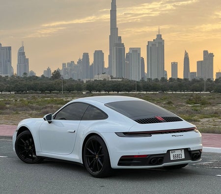 PORSCHE 911 2021