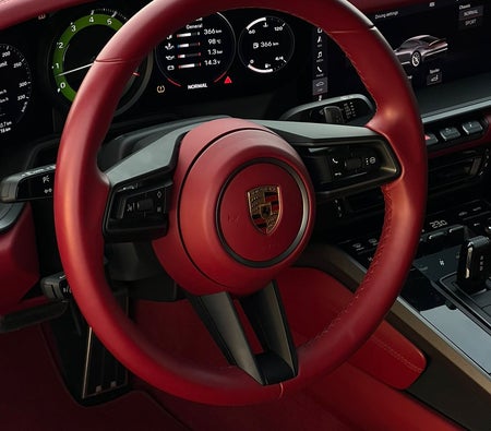PORSCHE 911 2021