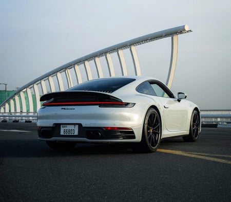 PORSCHE 911 2021