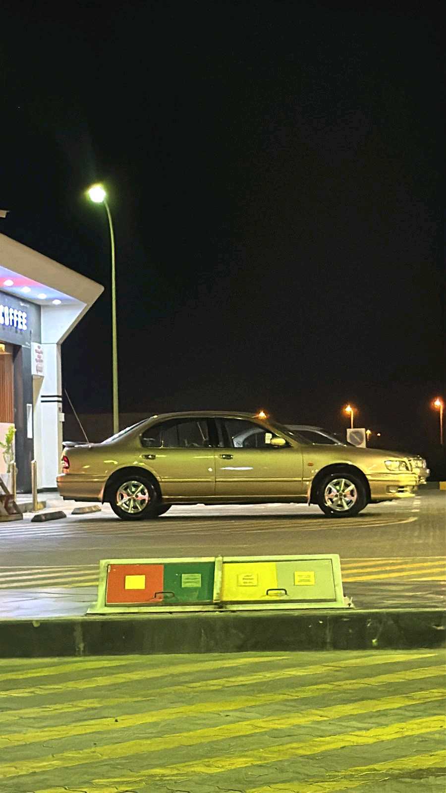 Car Image 1997 NISSAN MAXIMA 