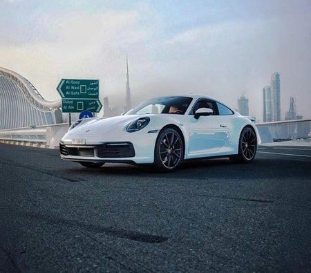 PORSCHE 911 2021