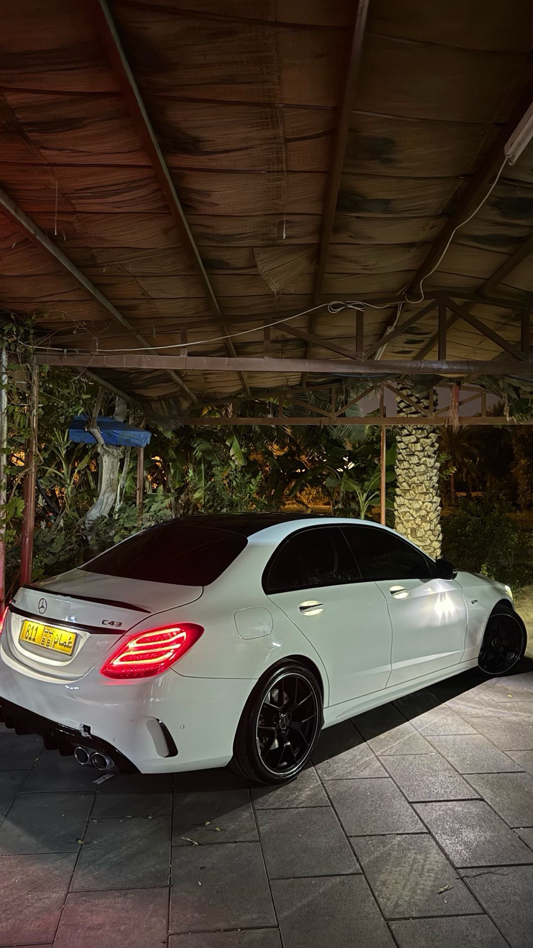 Car Image 2018 MERCEDES C Class 43