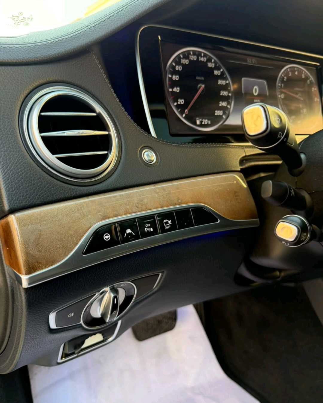 Car Image 2016 MERCEDES S Class 400