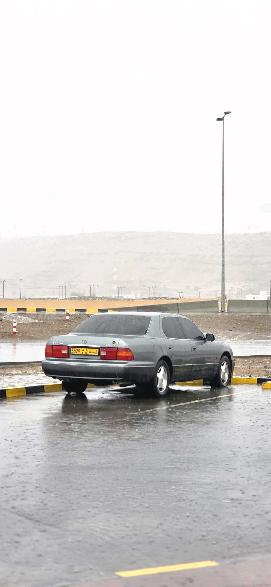 Car Image 1996 LEXUS LS 400