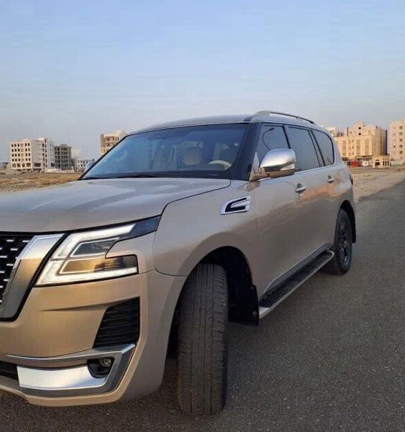 Car Image 2012 NISSAN PATROL SE