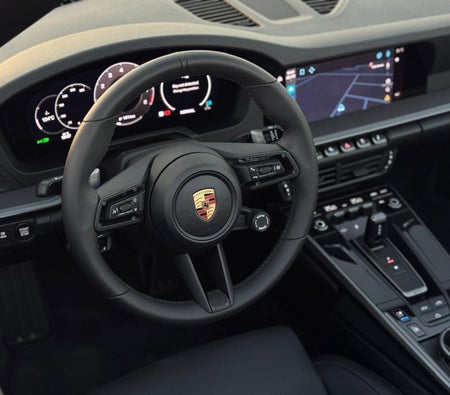 بورش 911 2025