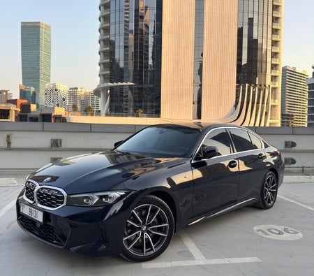 بي أم دبليو 3 SERIES 2025